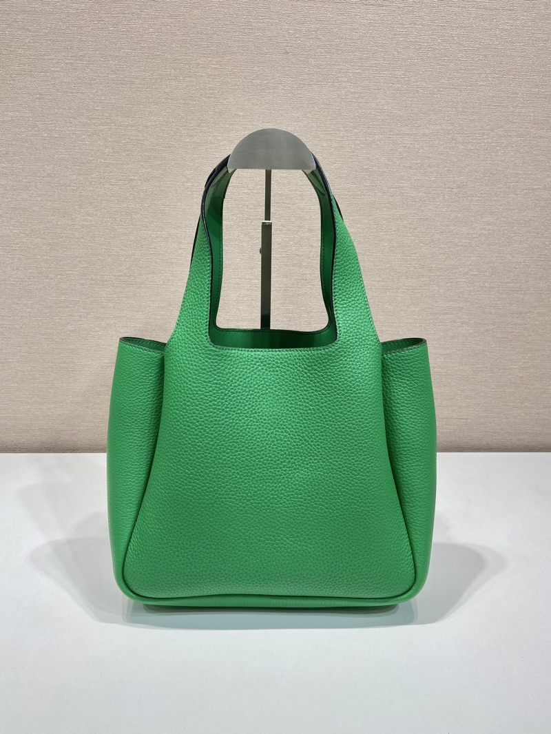 Pra*a bucket bags